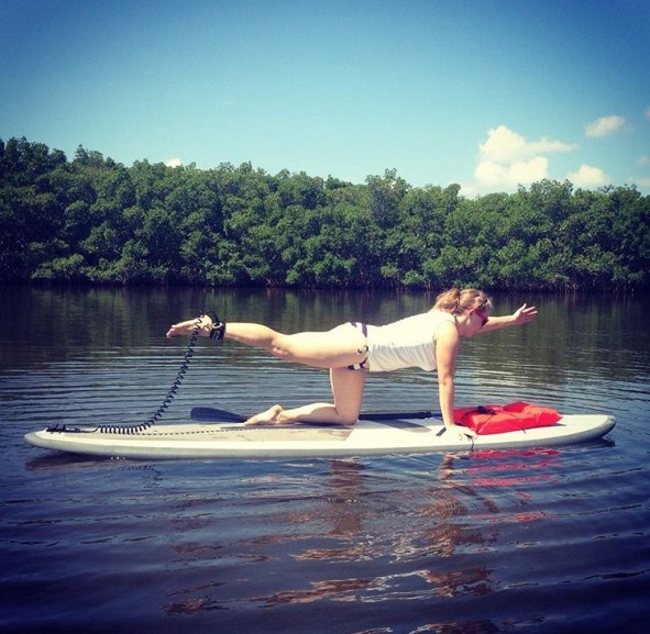 shannon-sup-yoga